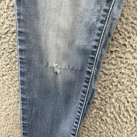 Levi's Women's Skinny Jeans - Light Blue - Picture 4 of 16